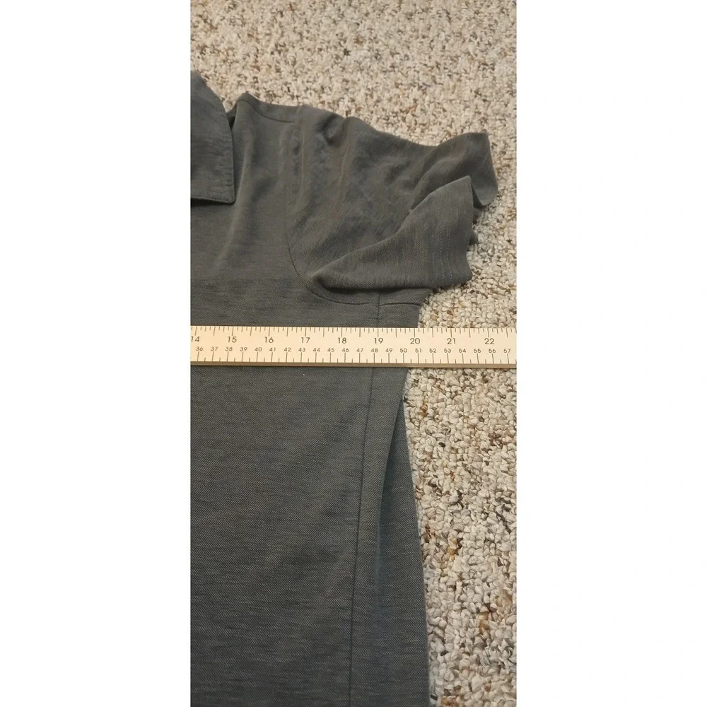 Travis Mathew Mens Gray Short Sleeve Polo Shirt Golf Casual Size L